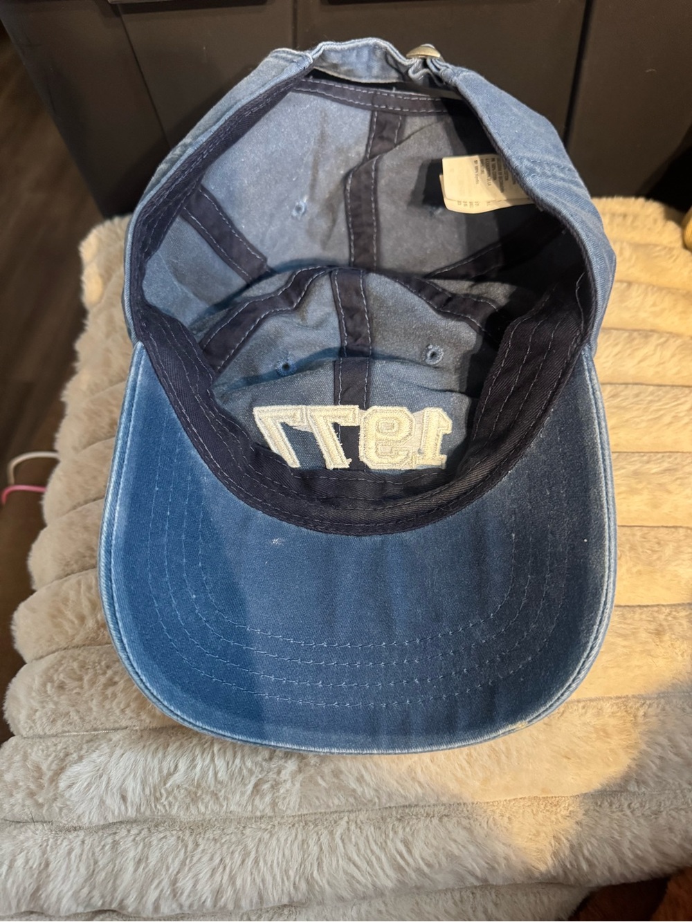 American Eagle Blue '1977' Embroidered Cap - Picture 2 of 4